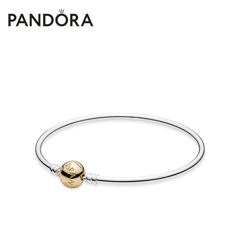 潘多拉Pandora 潘多拉和施华洛世奇应该是现在差不多的品