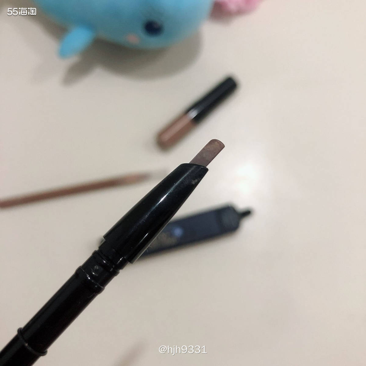 春季搭配攻略 ✨✨✨ 眉笔+染眉膏  💕我平时用的最多的就