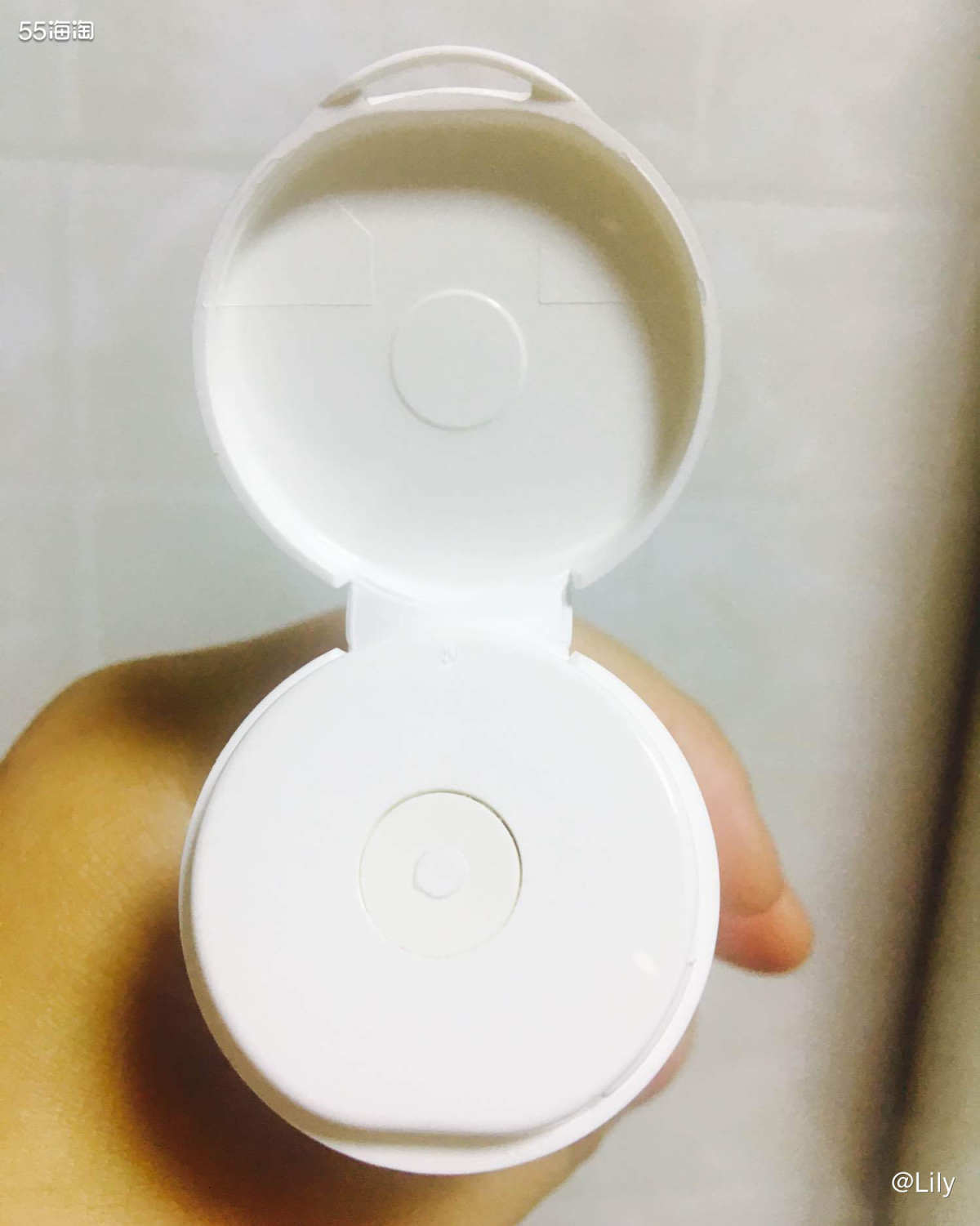 Day 4  雅漾舒缓特护密集滋养面膜 雅漾的这款面膜同样是