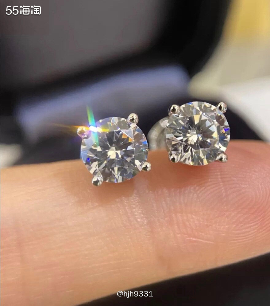 亚马逊海外购优品✨✨✨ 钻石耳钉  ✨海外购还能买到钻石？你