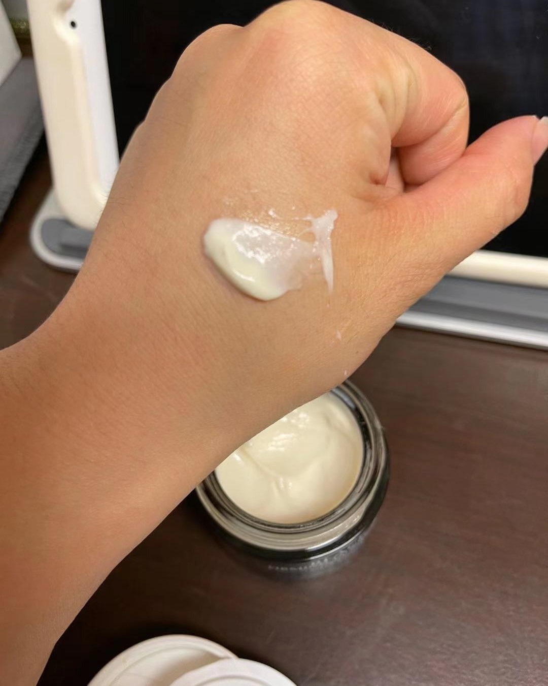Fresh红茶紧致睡眠面膜的正确使用方法！  这个面膜我种草