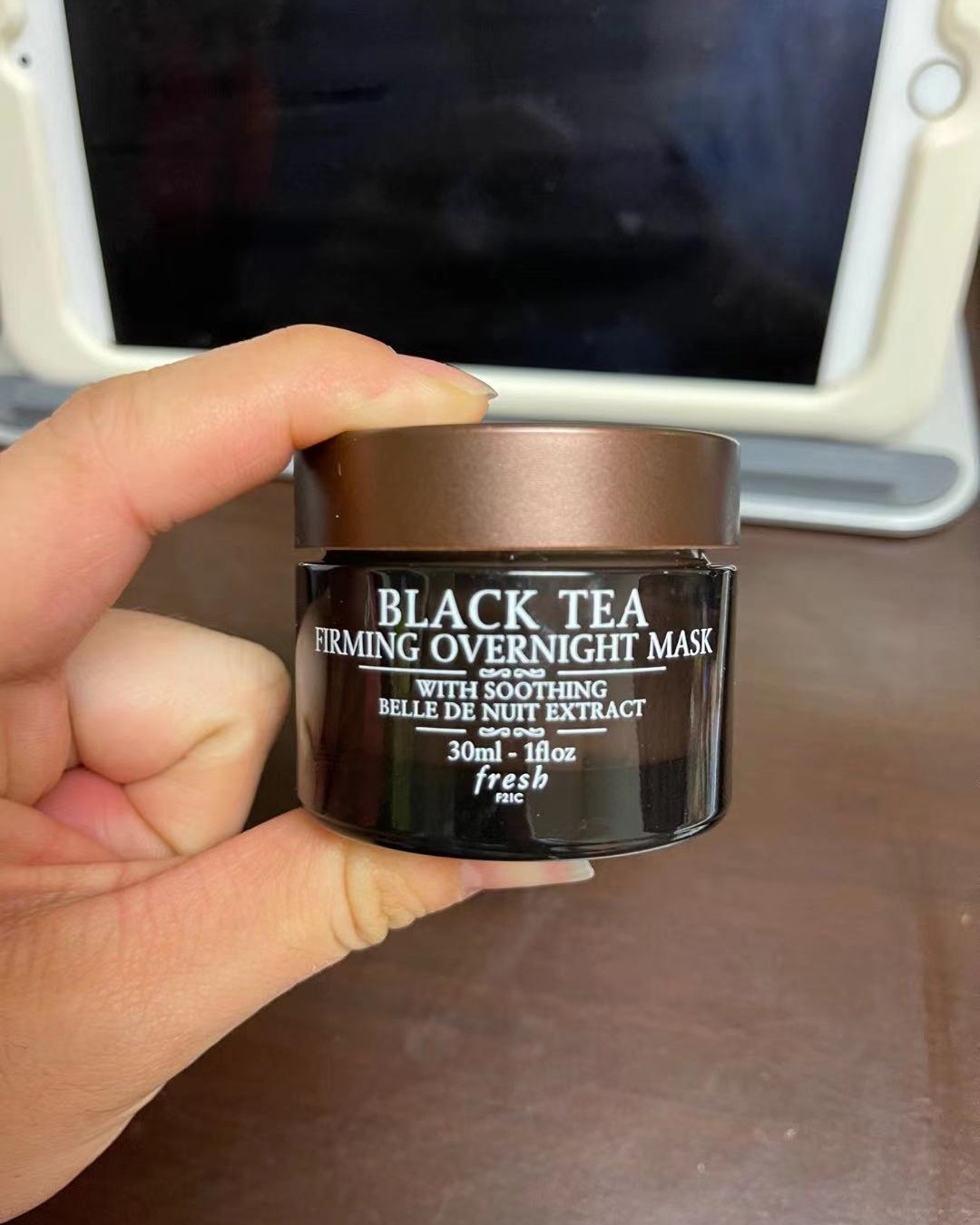 Fresh红茶紧致睡眠面膜的正确使用方法！  这个面膜我种草
