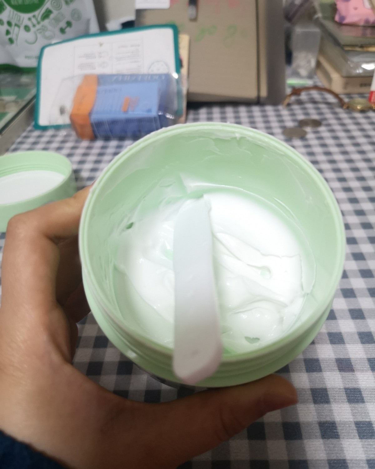 🌟第一天～ 🌈 日本复活草面膜～主打补水保湿，淡化色**