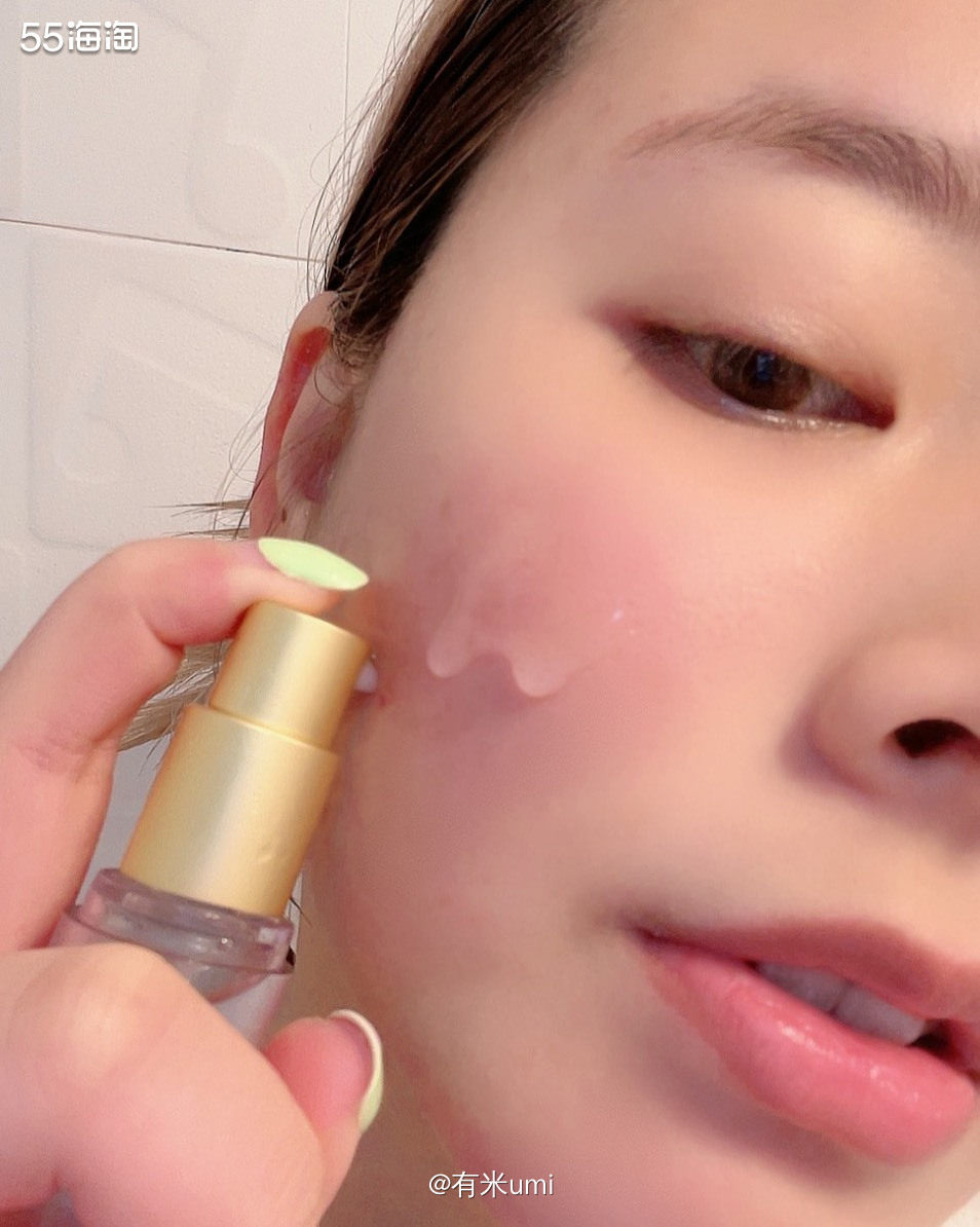 玻尿酸打底❣️面膜效果好不少诶！   👉🏻我本身是痘肌，