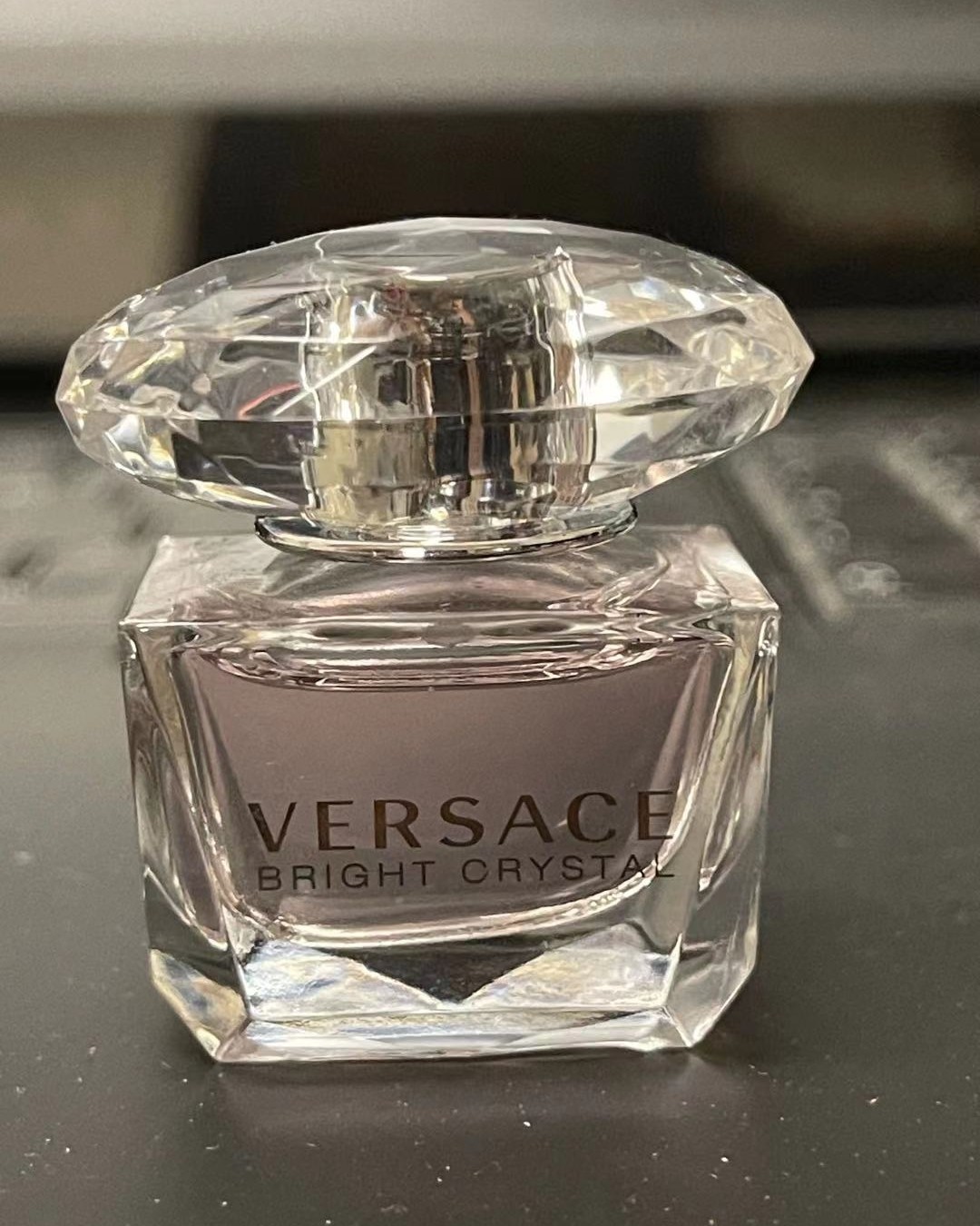 少女甜香| VERSACE范思哲晶钻每个女孩子都应该拥有一瓶