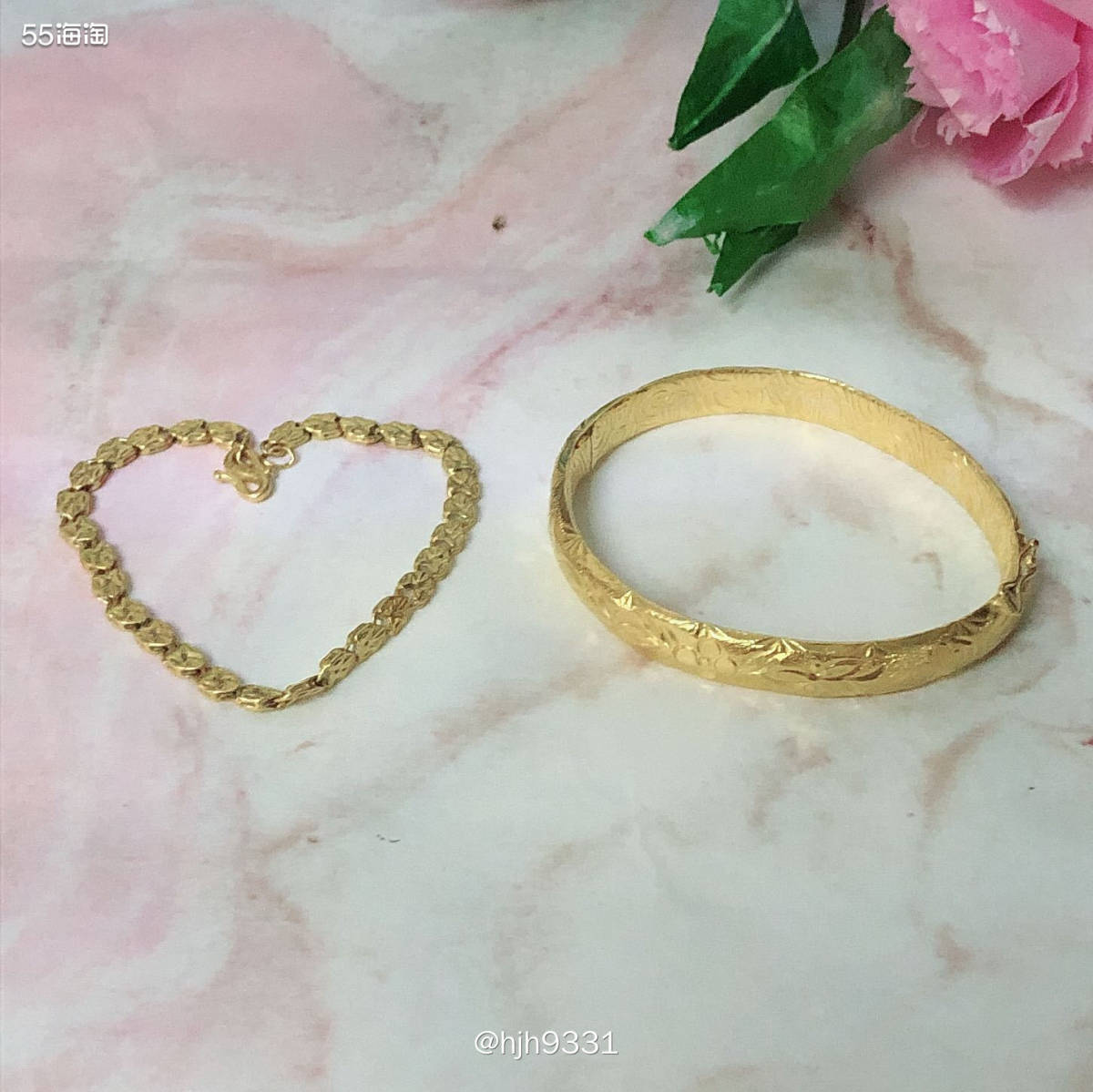 春季搭配攻略 ✨✨✨ 黄金饰品  黄金的优点：非常柔软，有延