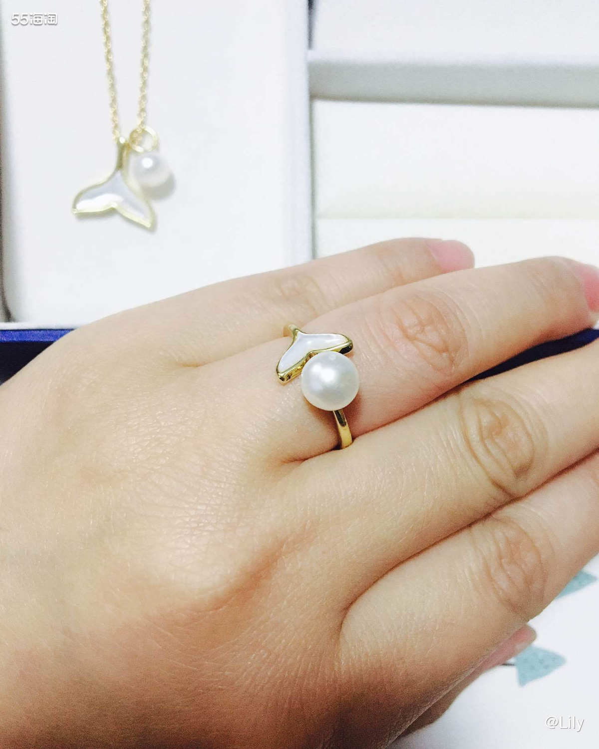 春季搭配之 珍珠首饰 珍珠首饰也是女人饰品中不可缺少的一种类