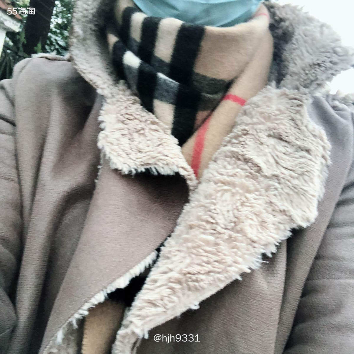 春季搭配攻略 ✨✨✨ 大衣+围巾  ✨今天的穿搭也是非常的随