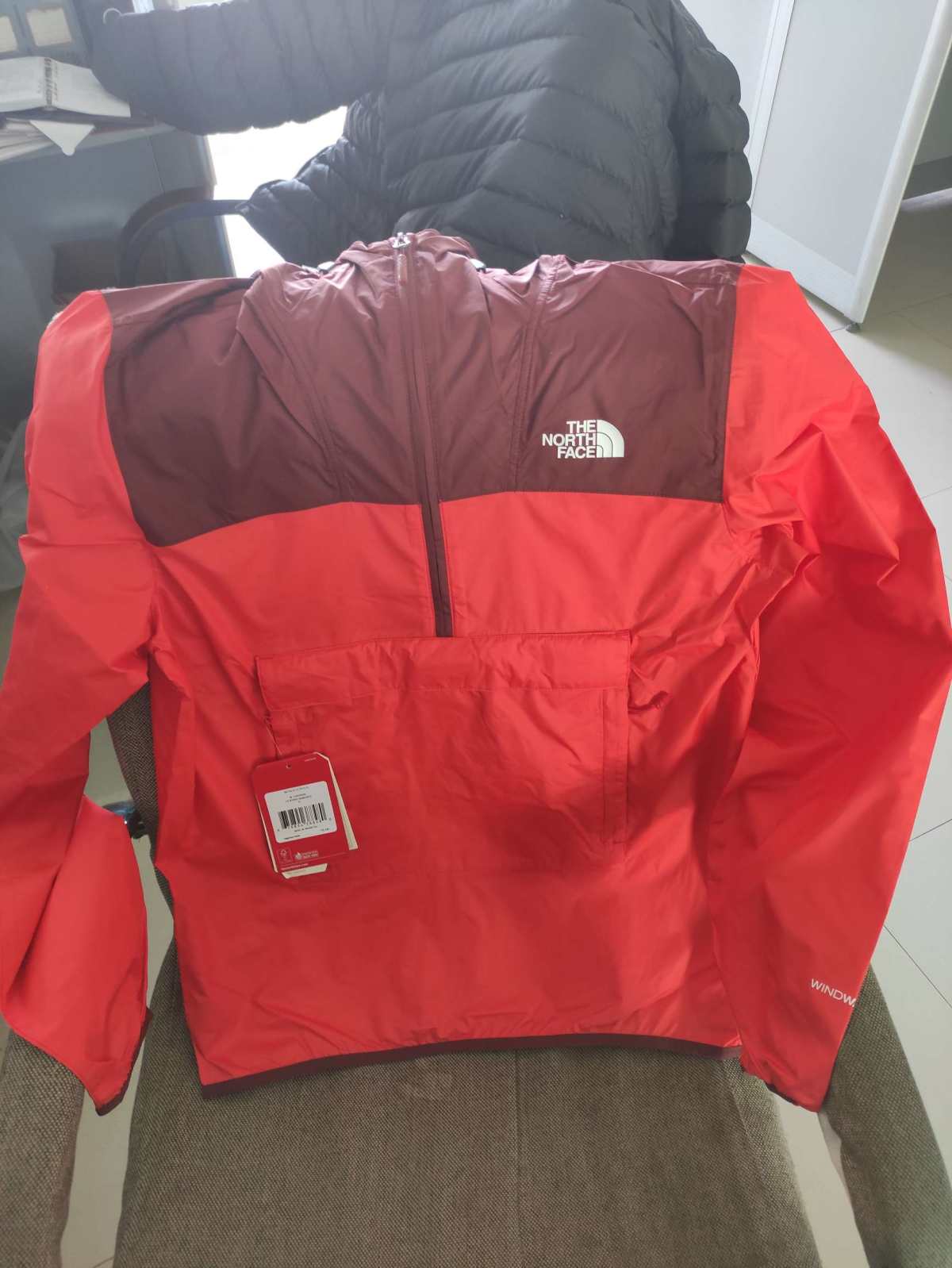 the north face fanorak 薄冲锋衣 S码