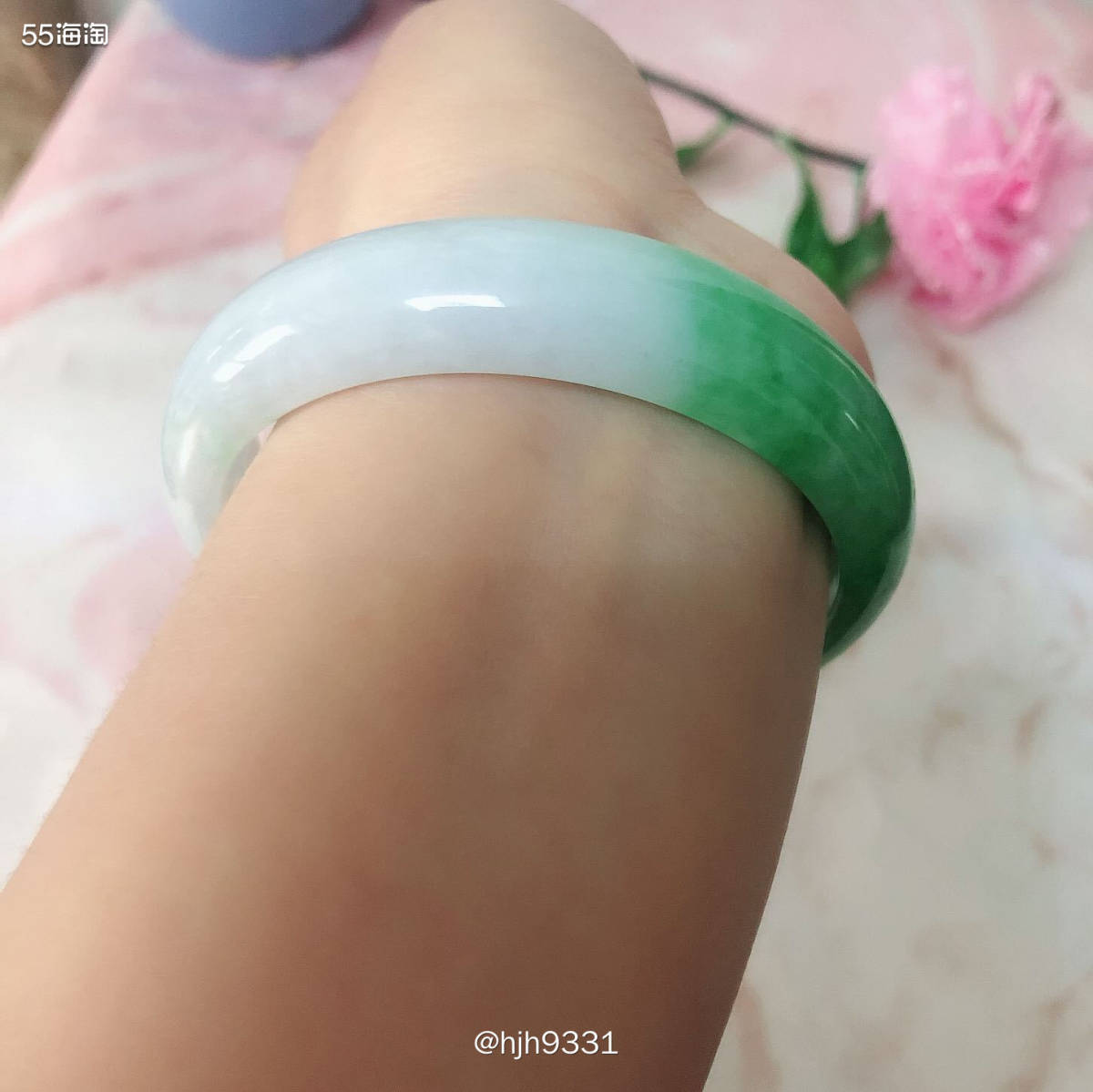 春季搭配攻略 ✨✨✨ 我的手镯  ✨玉镯本身是好看的东西，但