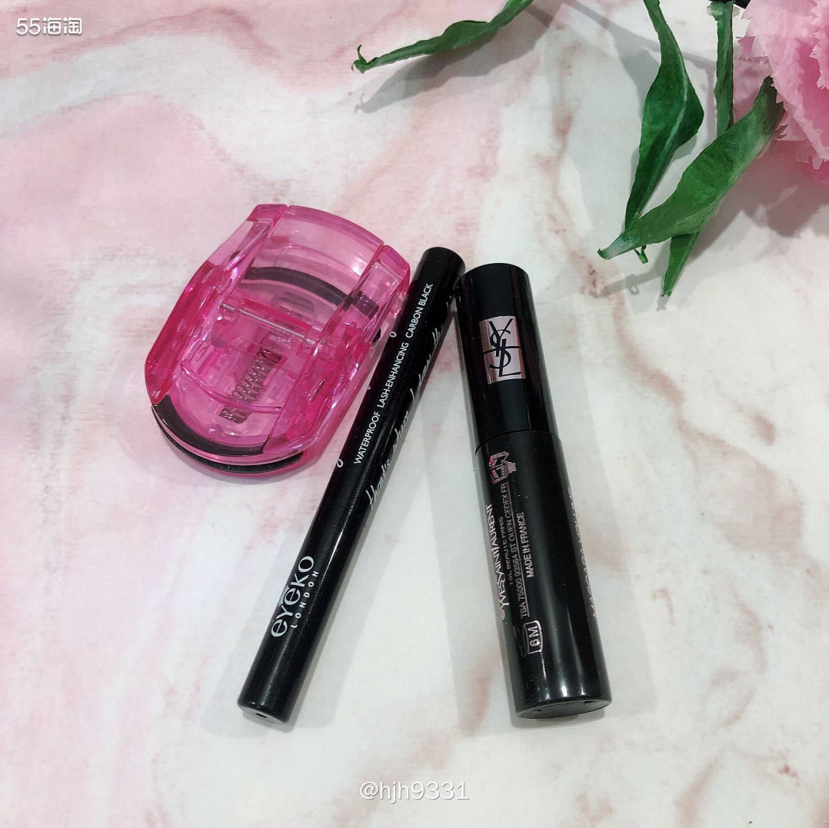 春季搭配攻略 ✨✨✨ 眼部彩妆  若想打造精致完美的眼妆，这