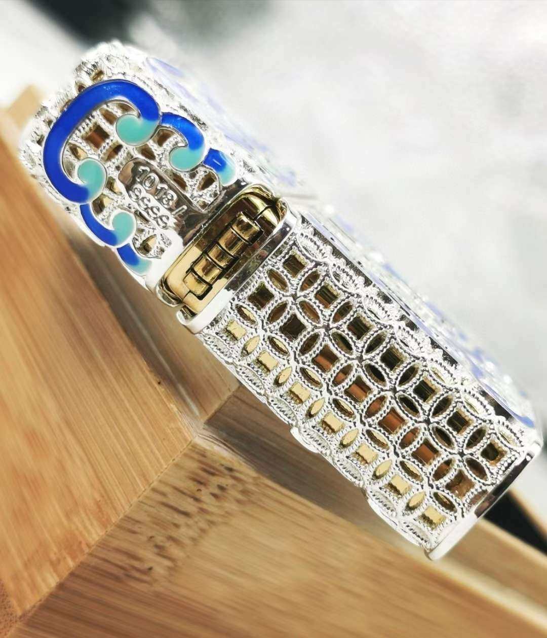 zippo打火机珐琅彩瑞兽镀银限量版 【描述】zippo打火