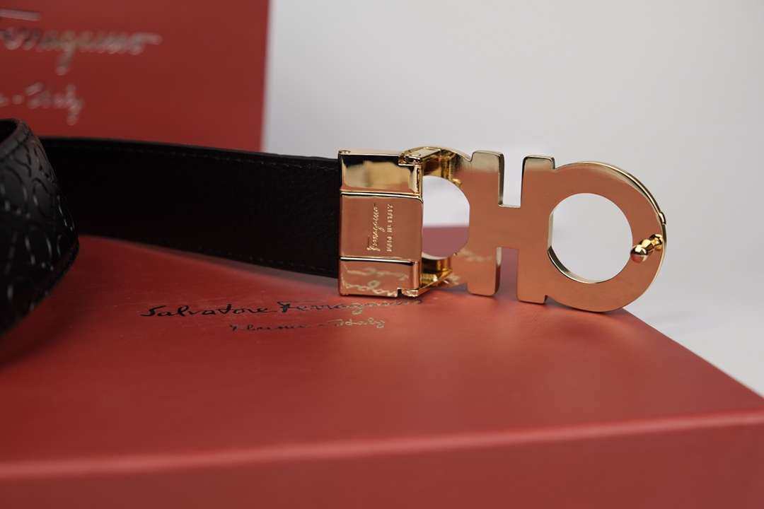 菲拉格慕双头腰带菲拉格慕皮带双扣礼盒套装 · 配件齐全，送礼