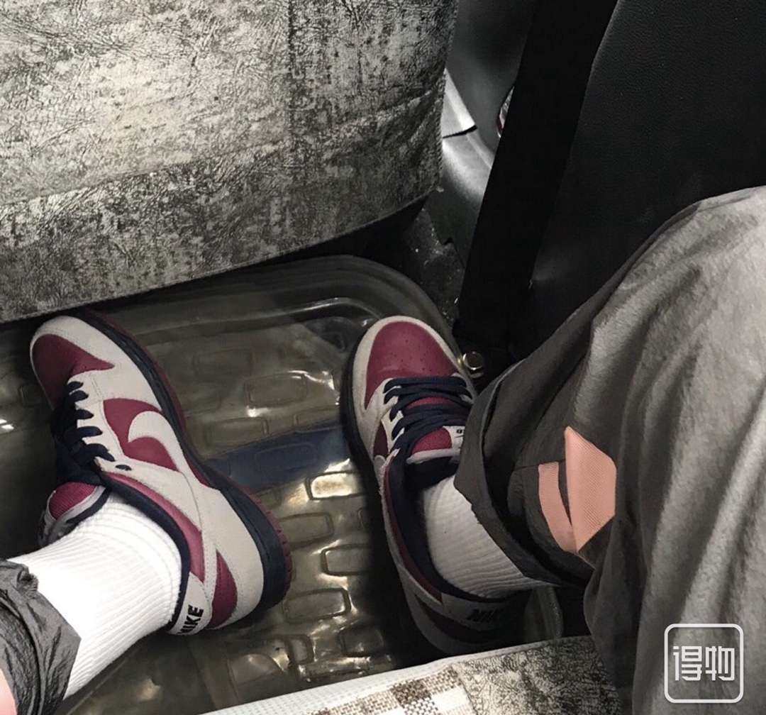 Nike  Dunk Low SB True Berry 波