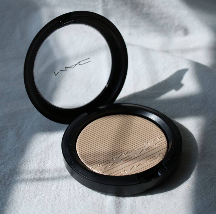 芭比布朗五花肉和mac高光哪个好？生姜高光VS五花肉！  芭