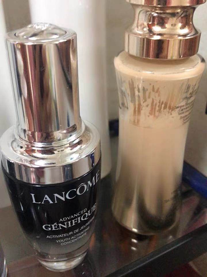 我的最爱之一，兰蔻小黑瓶肌底液必须拥有姓名！  在倾诉我对小