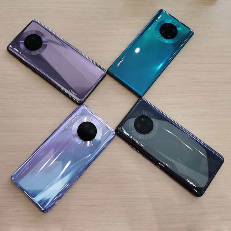 华为这几年是真的火热啊，我的心头好。 一开始是我先生先换的华