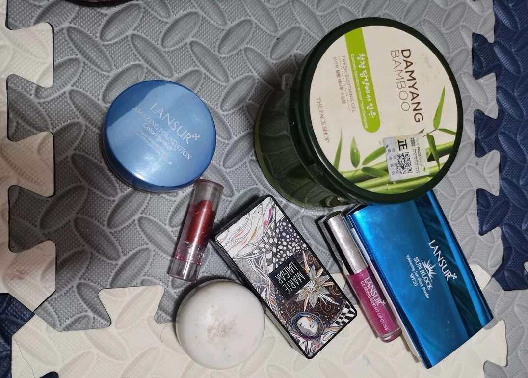 国货之光（十六）—— 兰瑟 我的第一盘粉饼，第一块遮瑕，全是