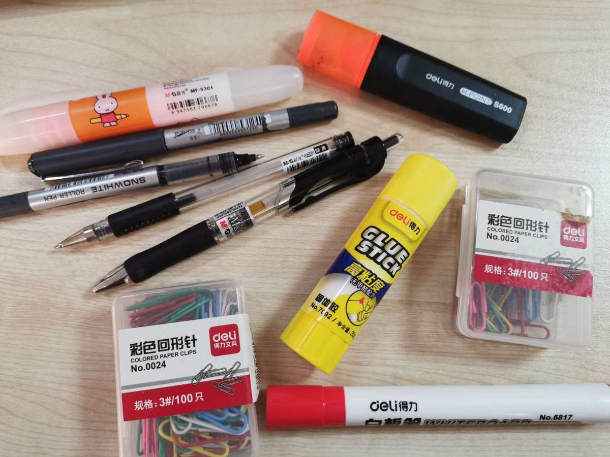 🍎试问还有没用过晨光和得力的？拖出去暴打！  🍎当仁不让