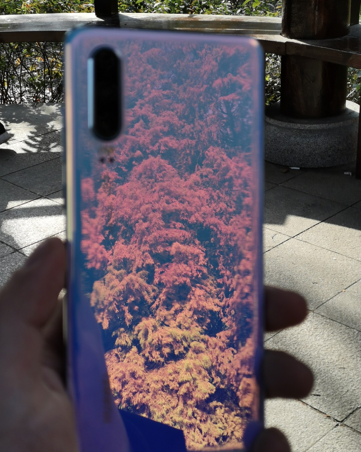 🍎以华为现在的地位，说是国货之光一点都不容置疑的好吧！ �