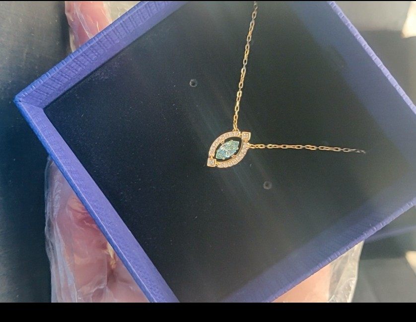 🌃施华世洛奇Sparkling Dance绿色项链🌃  