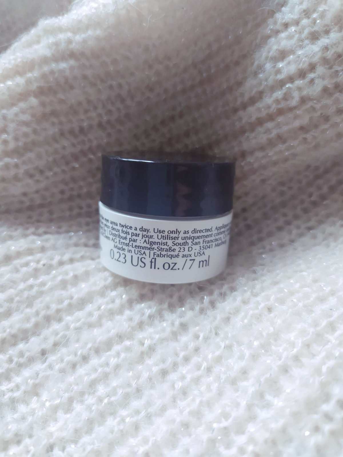 我的Natura bisse悦碧施钻石眼霜用完了，拿出啦我的