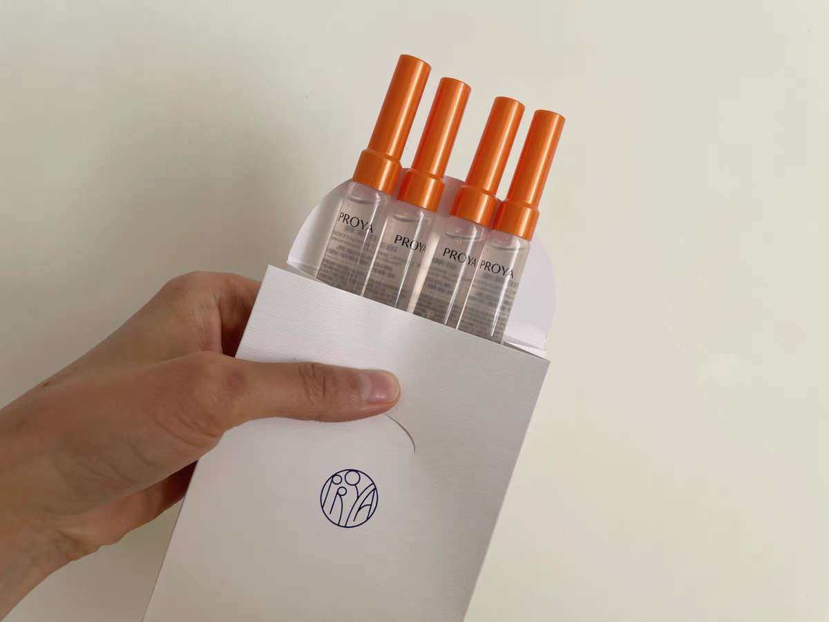 我是他家这个系列代言人粉丝，去年有送送代言人礼盒，疯狂购买 