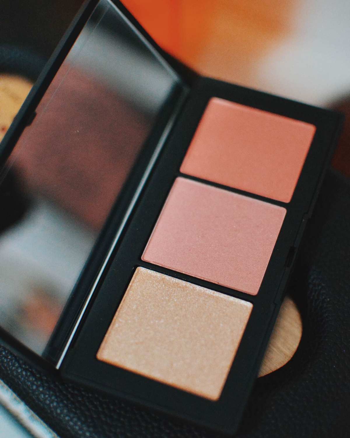Nars 三色颊彩盘 高光+腮红 真的太爱Nars了 这一盘