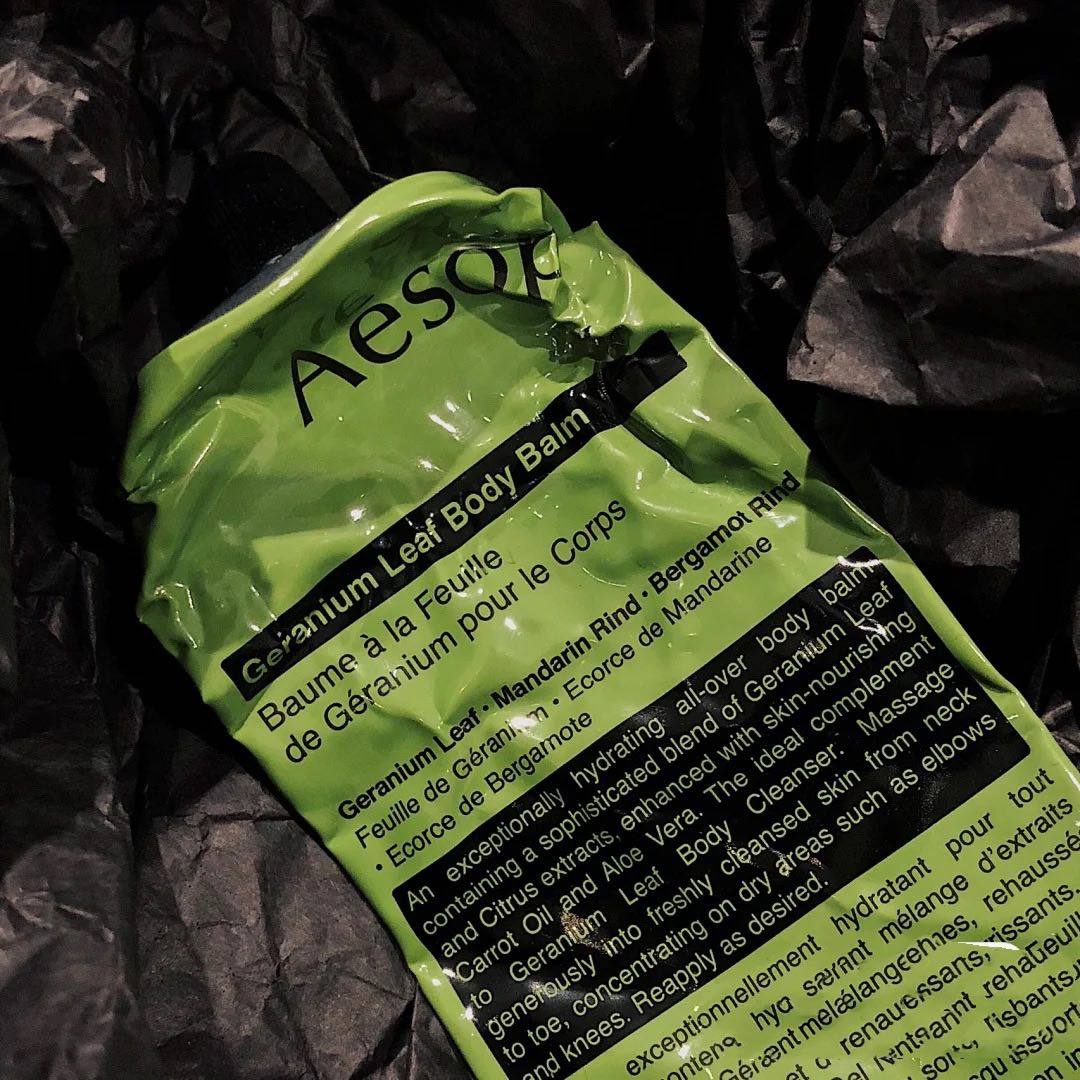 新春晒单挑战 Aesop的天竺葵身体乳 虽然我对身体护理处于