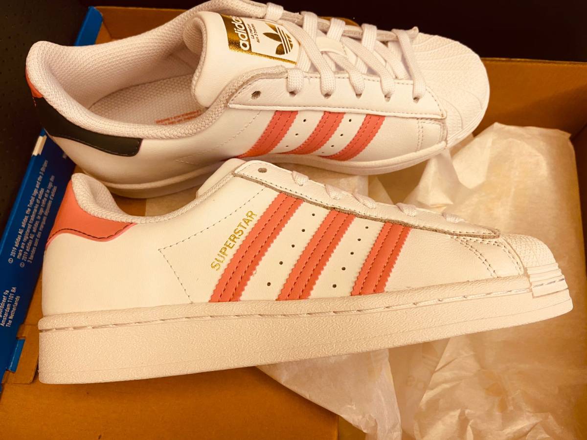 ✨春节搭配攻略 adidas superstar金标贝壳鞋 