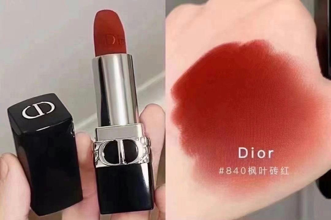 新鲜到货，顶盖了，自用不影响 特价处理💰240包邮 国内3