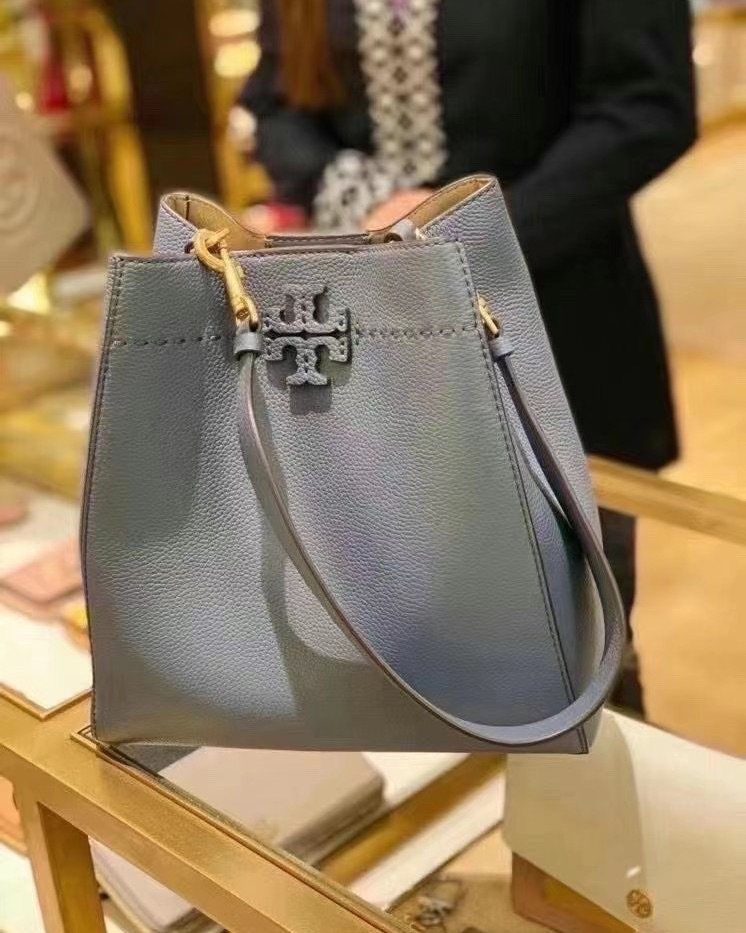 tb 水桶包,新配色雾霾蓝