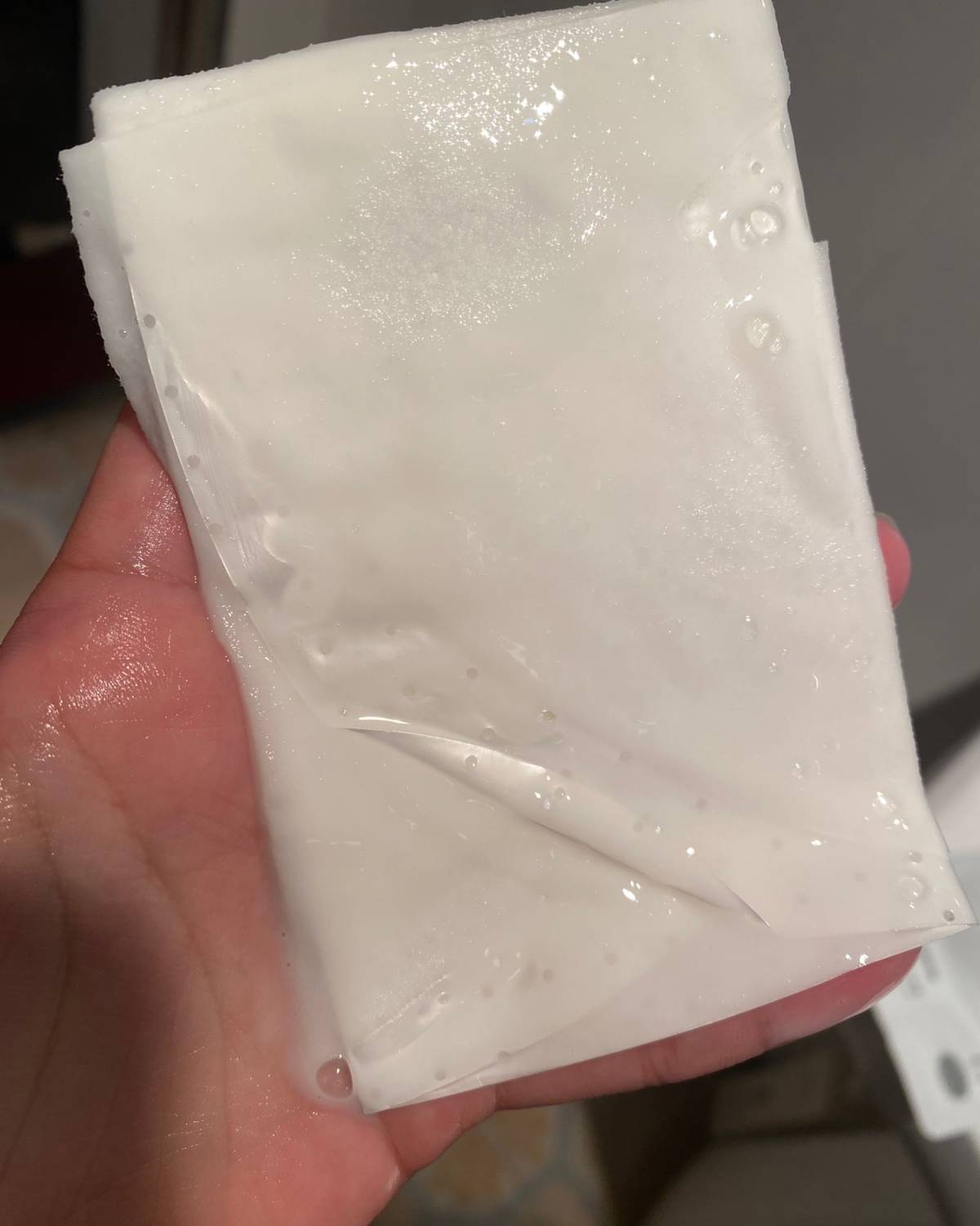 💗7天面膜打卡计划之➡️京润珍珠面膜💗  全称是：京润珍