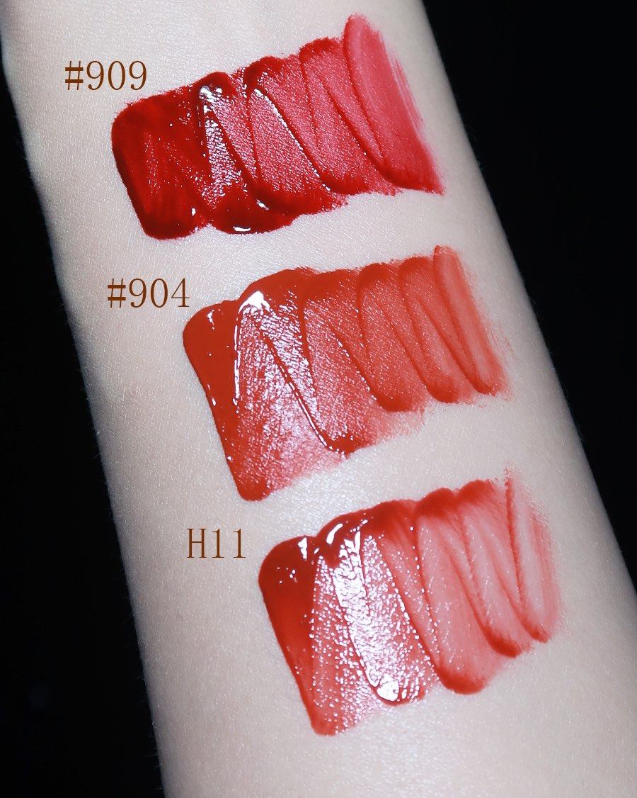 他家小酒馆系列的唇釉我在疫情前还是很喜欢的，后来天天都要戴口