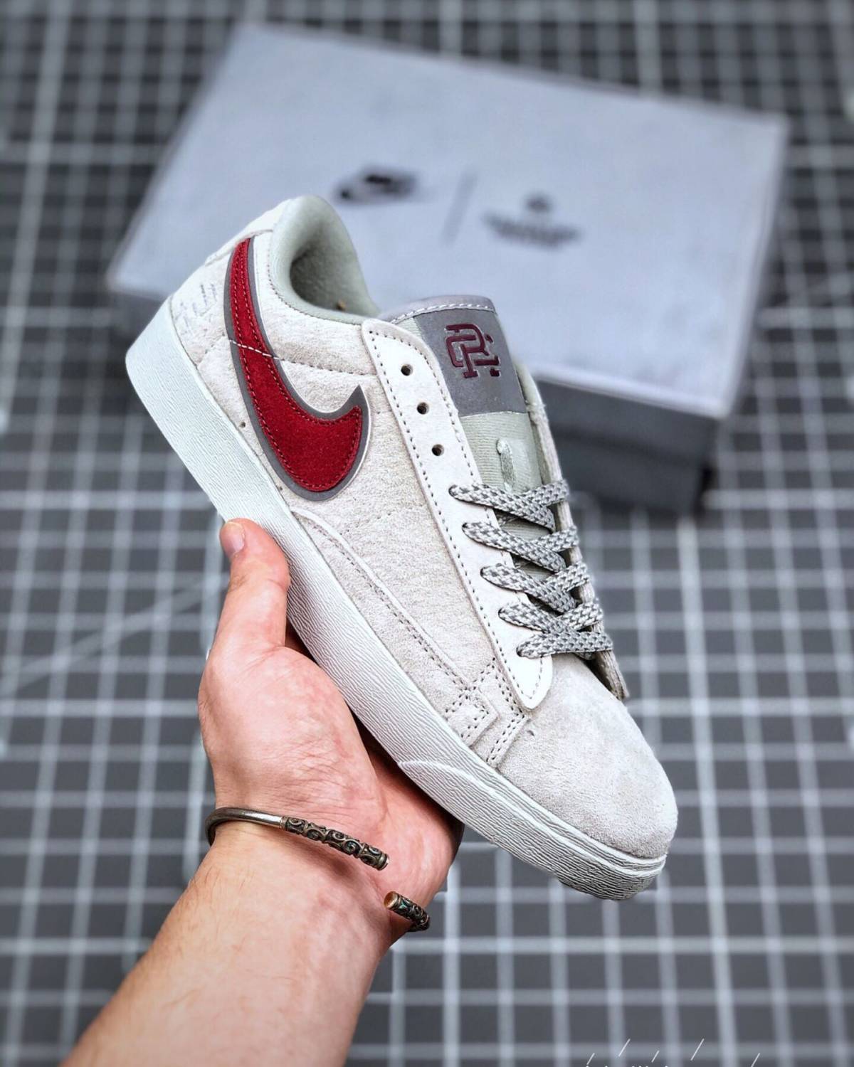 320性价比版本 耐克/nike blazer low sd 开拓者休闲运动板鞋 灰麂皮