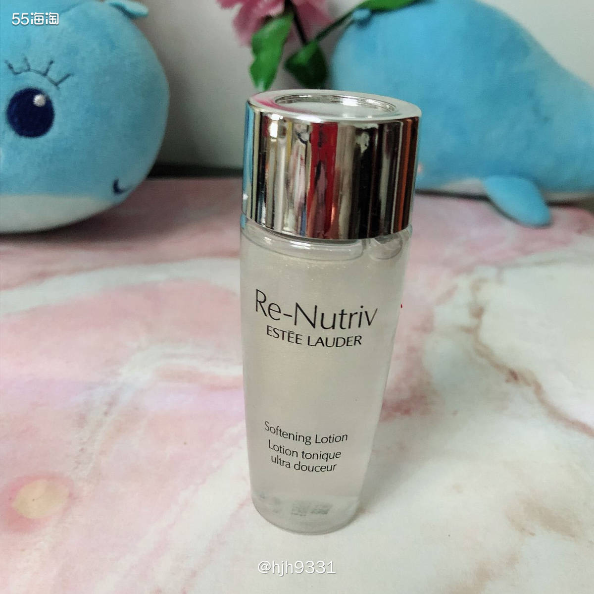 雅诗兰黛家的爽肤水，最近最火的还是原生液，白金水好像比较冷门