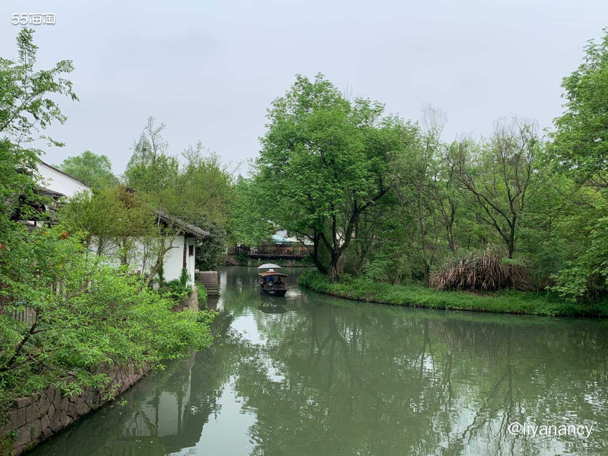 🍇年假调休的缘故，我的清明节假期早早的开始了，游玩的第一站