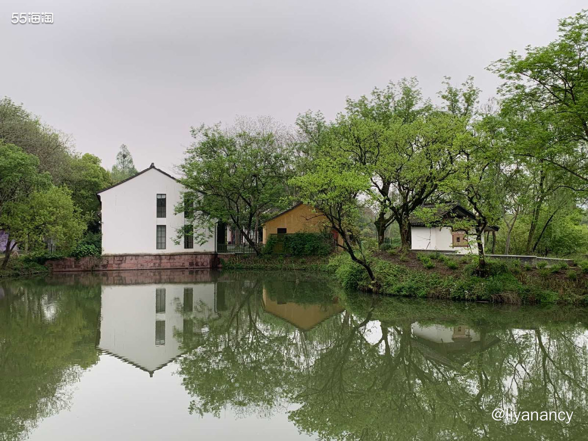 🍇年假调休的缘故，我的清明节假期早早的开始了，游玩的第一站