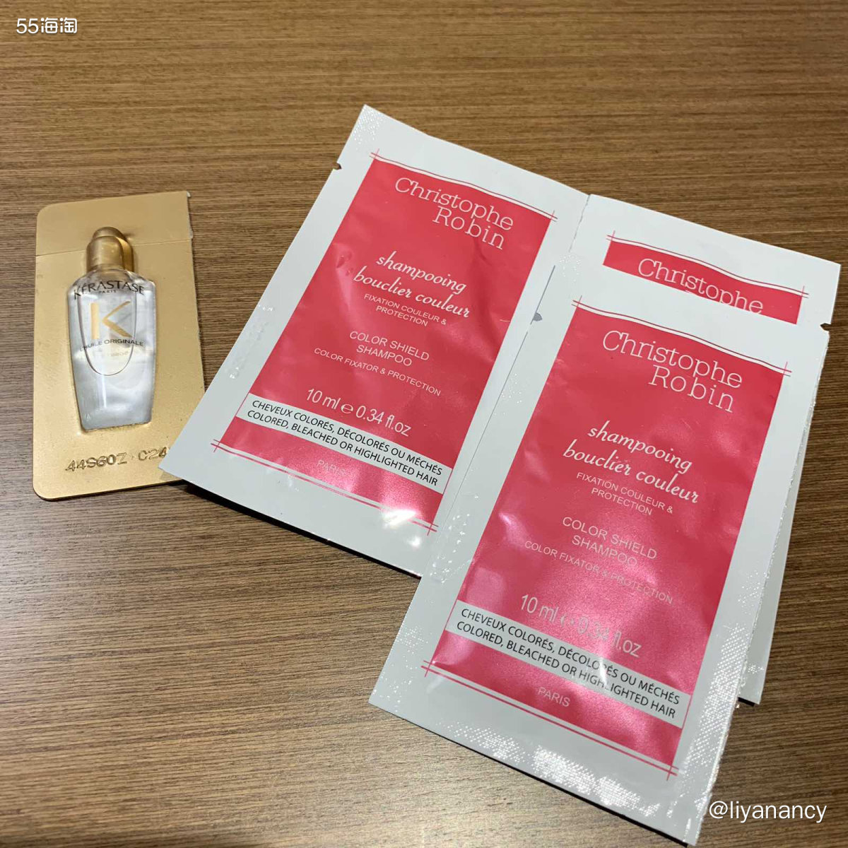 ✨清明小出游，晒一下我的化妆包有哪些东西，本着减负出发，都是