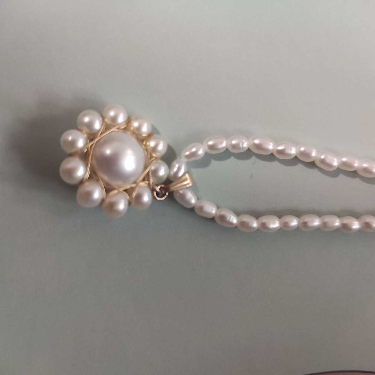 春天怎么能不露脖子呢，露脖子当然要戴一条美美的项链啊🙊  