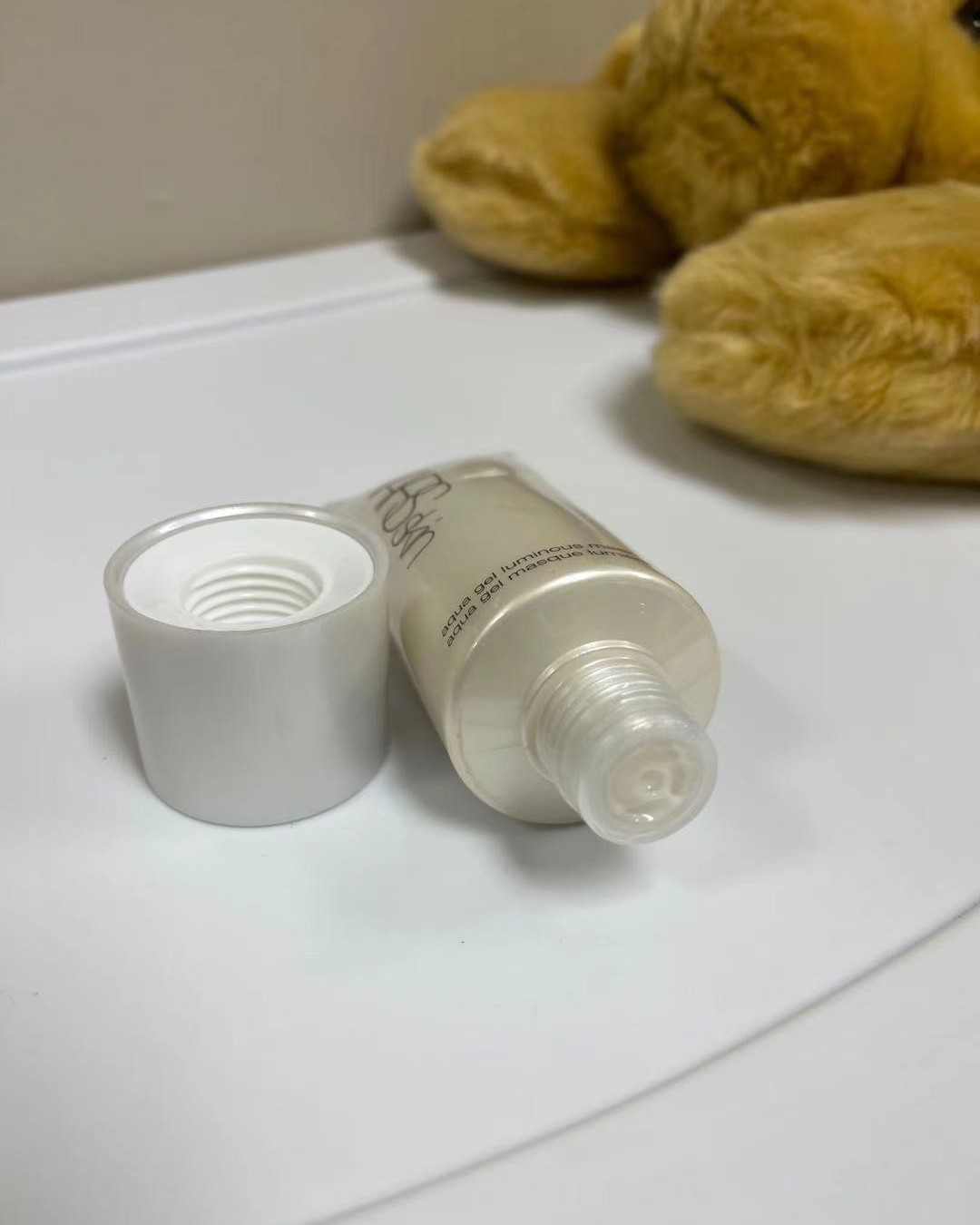 我用过的产品，要用过一阵子，确保好用，才敢给你们! 里面含水