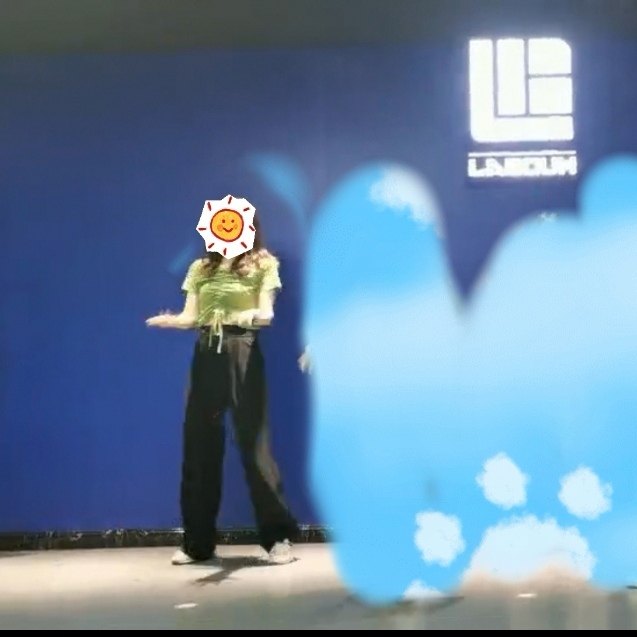 😊本人身高163cm，体重55kg，直筒腰，肚子肉多，腿短