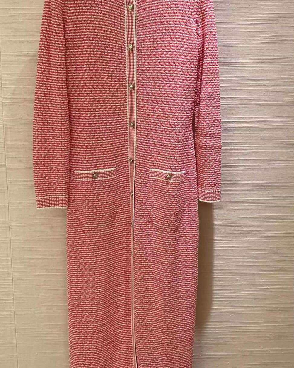 香奈儿衣服再来一波，话不多说，直接来看，喜欢的都过来问我吧，