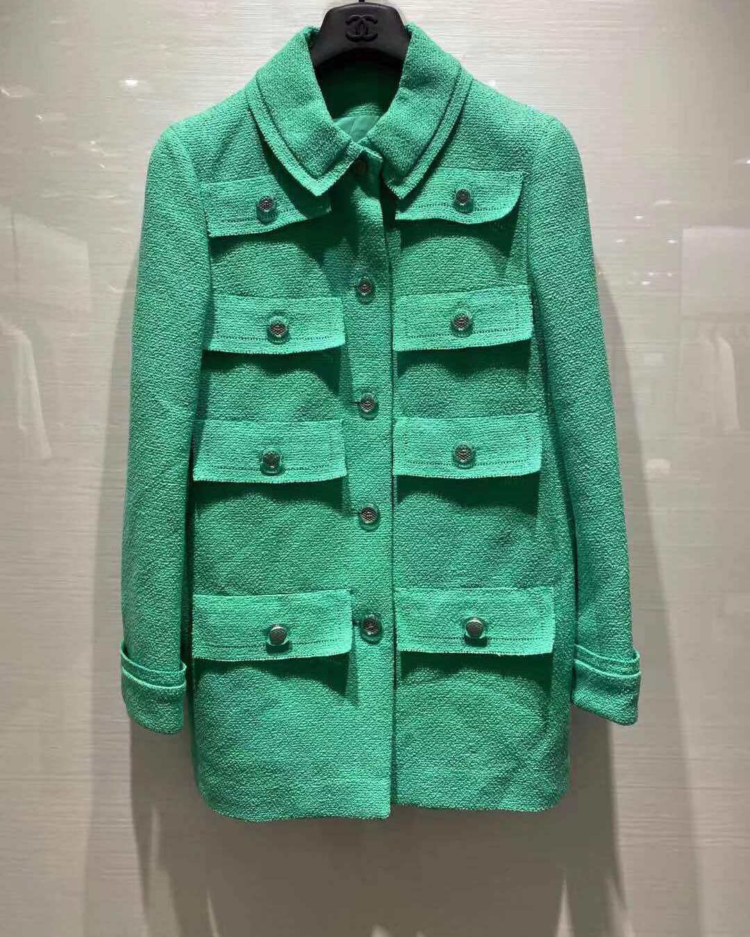 香奈儿衣服再来一波，话不多说，直接来看，喜欢的都过来问我吧，