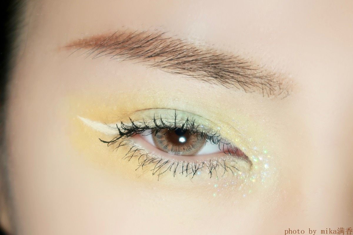 🦜🦜🦜 之前为了鹦鹉精的效果，用了盘子里的白色把全脸都