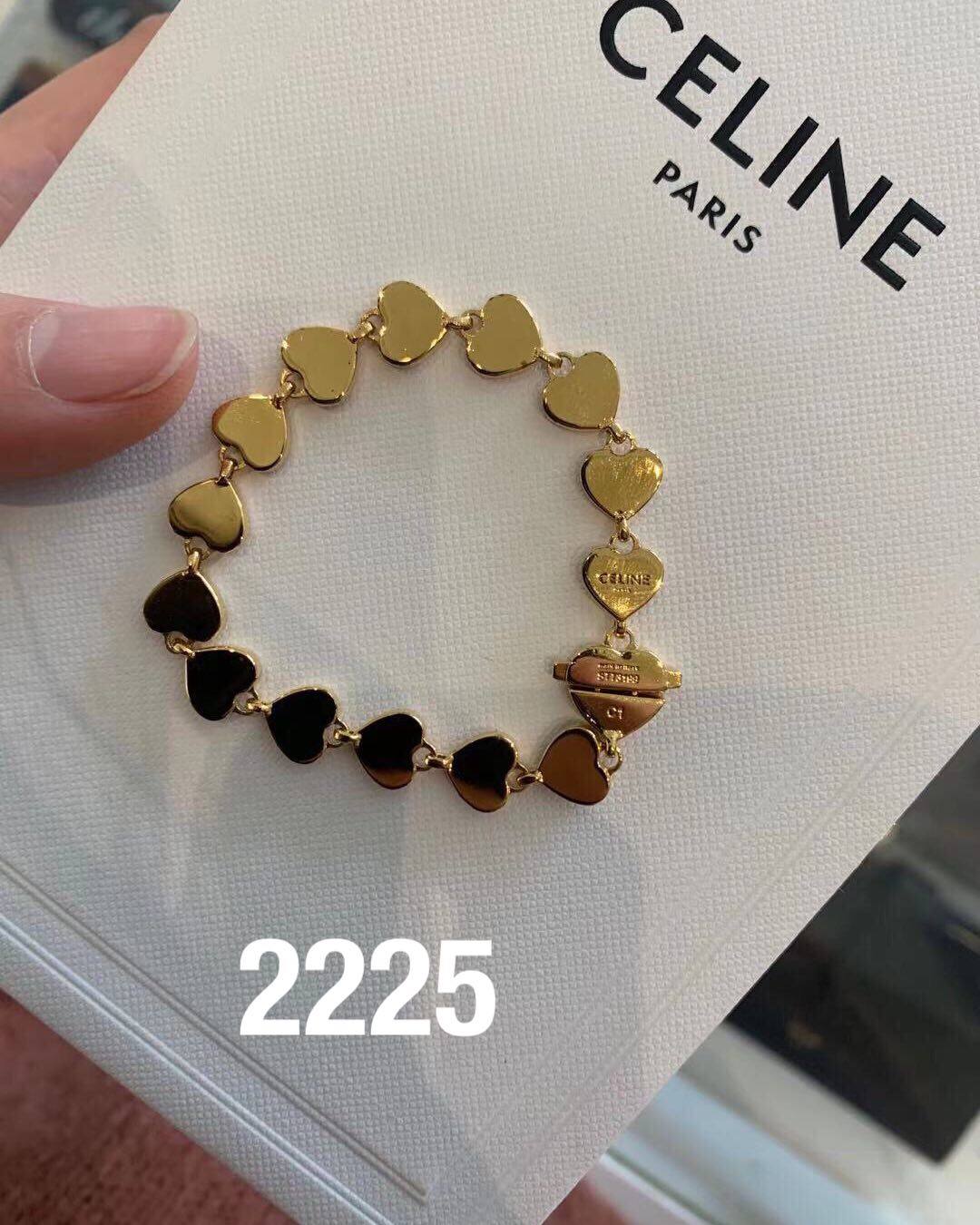 celine这8款首饰打折力度贼大，赶紧的
