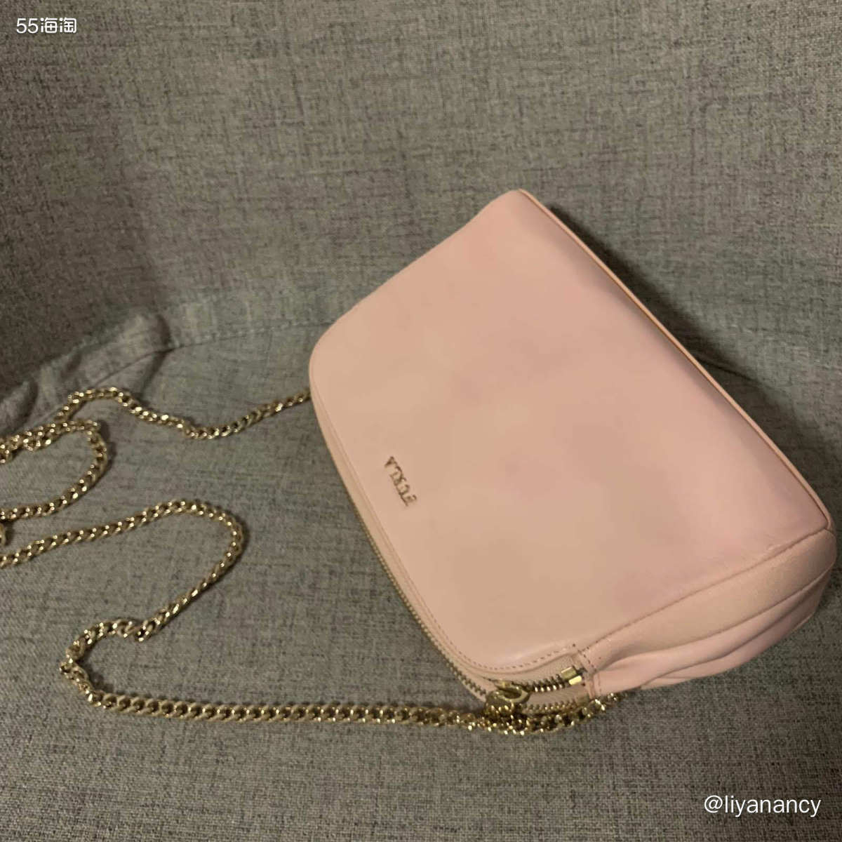 🍇这款furla链条包还是几年前黑五的时候入的，比较符合我