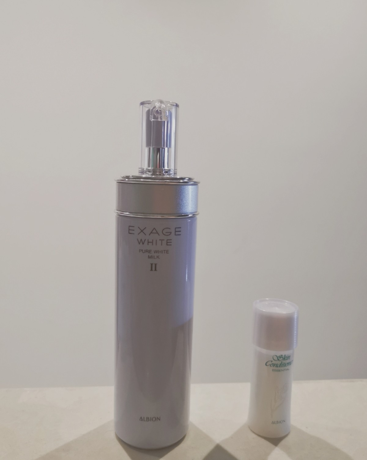 这次的是奥尔滨渗透乳和健康水这对cp 这对cp使用方法是先乳