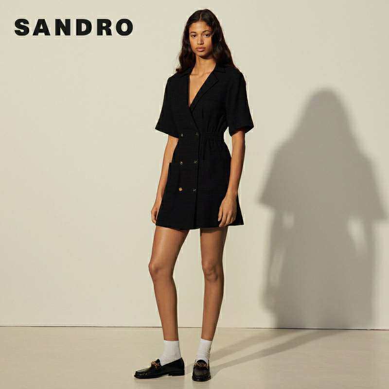 第一次看到sandro是在55上看到有，发现这个品牌很多很多