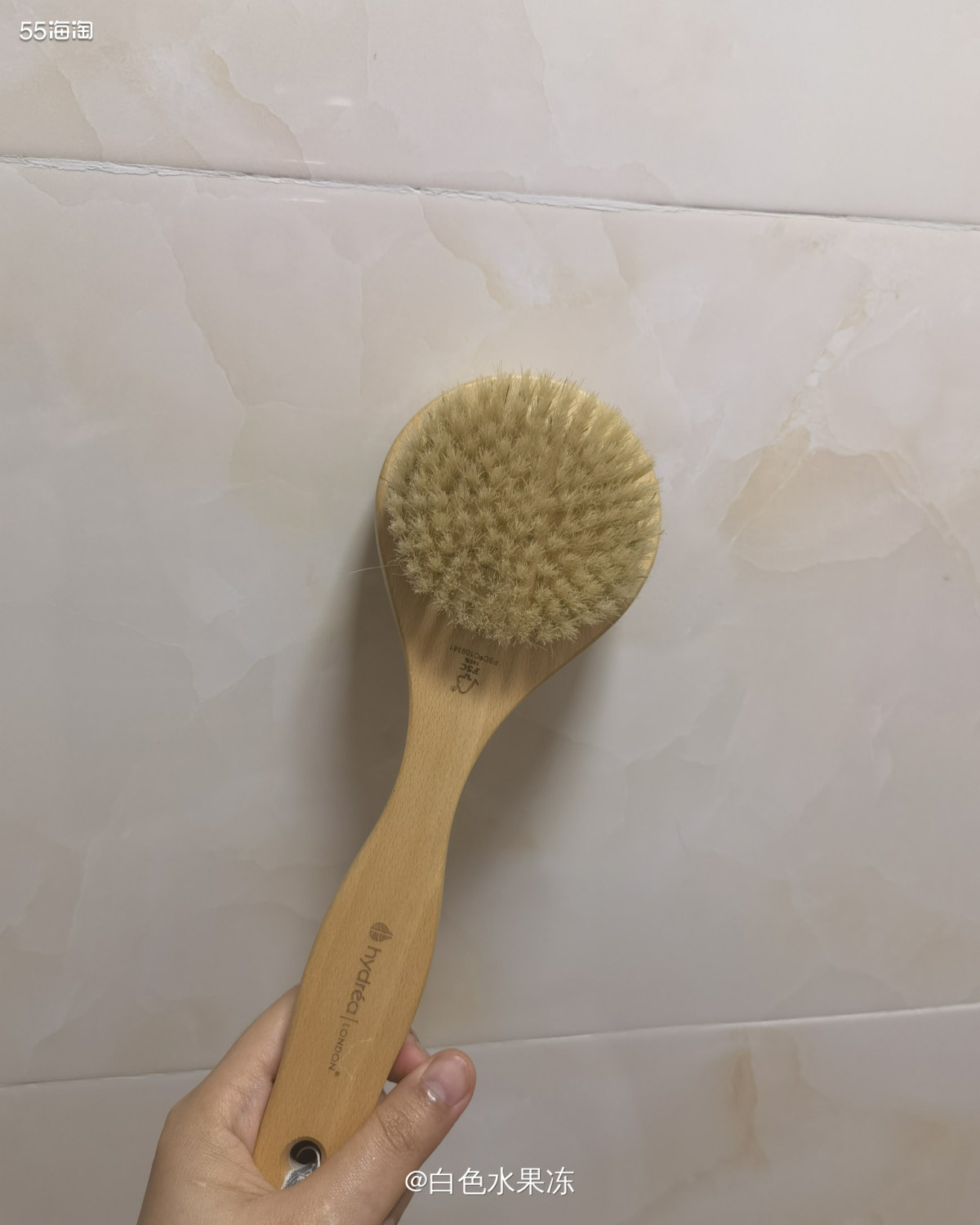 🌸刷腿身是我在小红书看到的，小红书上面很火，后来我又去把B